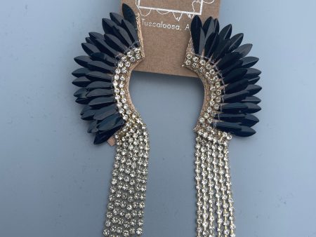 Angel wing spray with rhinestone tassels Discount